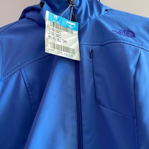 North Face Winter Jacket - Picture 2 of 8
